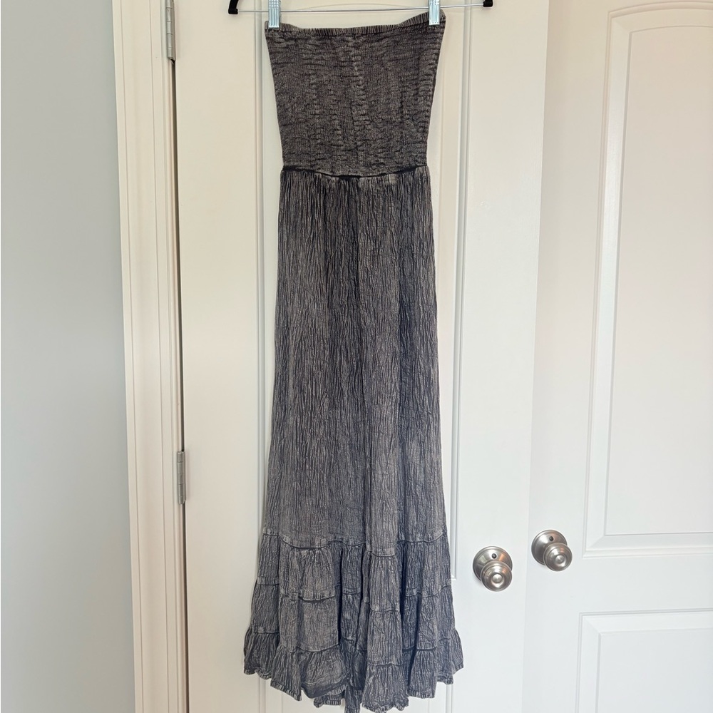 Earthbound Trading Co. black/grey strapless maxi dress with open strappy back